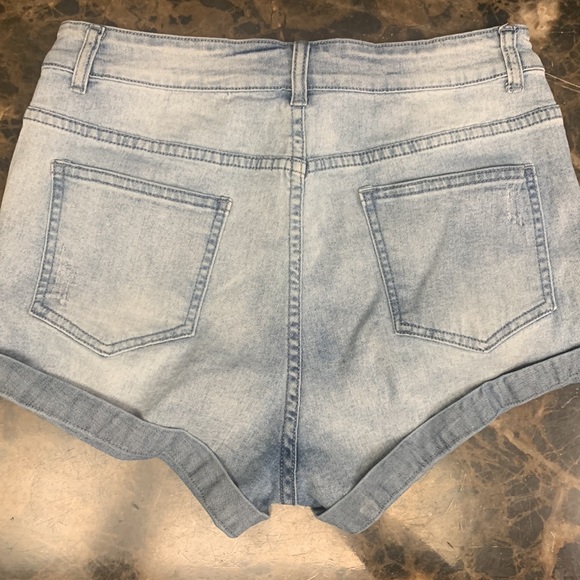 Light Blue Jean Shorts! - Picture 2 of 2